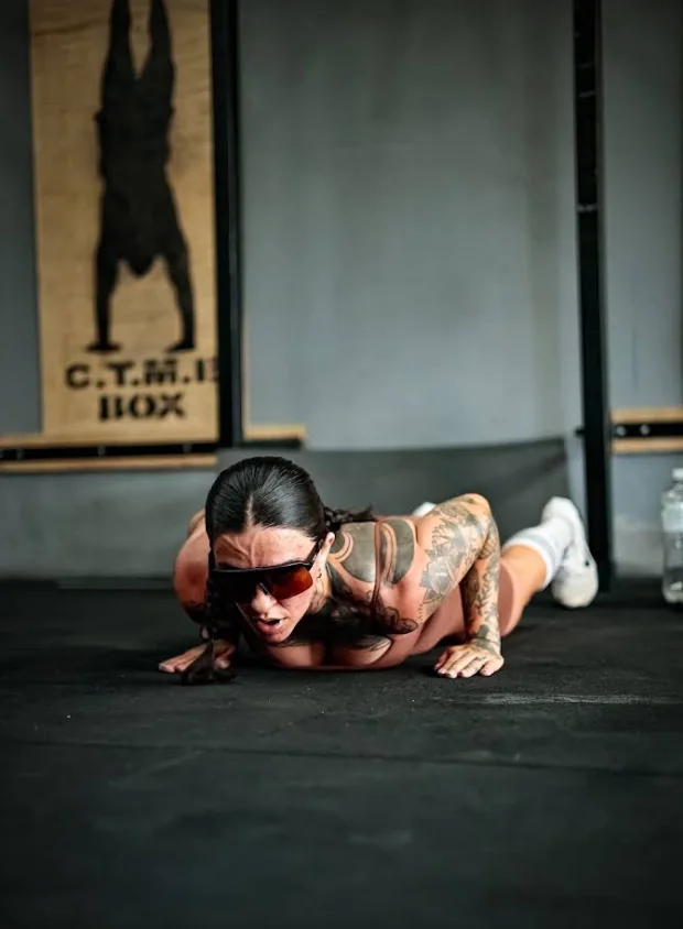 Atleta realizando exercício no CTME Box